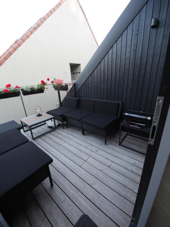 Apartamentai Juodkranteje Saules Smugis 2B 65 Dış mekan fotoğraf